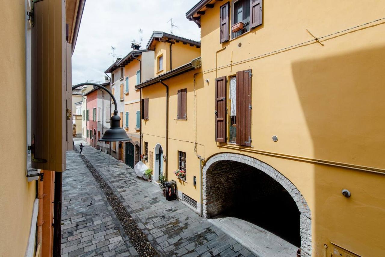 La Casa Sulle Mura Montecchio Emilia Exterior photo